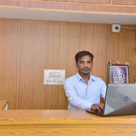 Shreyas Residency Hotel Mysuru Zewnętrze zdjęcie