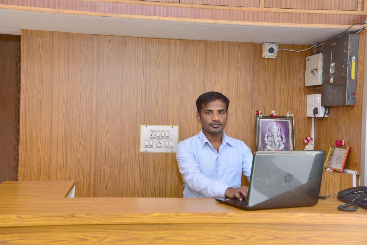 Shreyas Residency Hotel Mysuru Zewnętrze zdjęcie